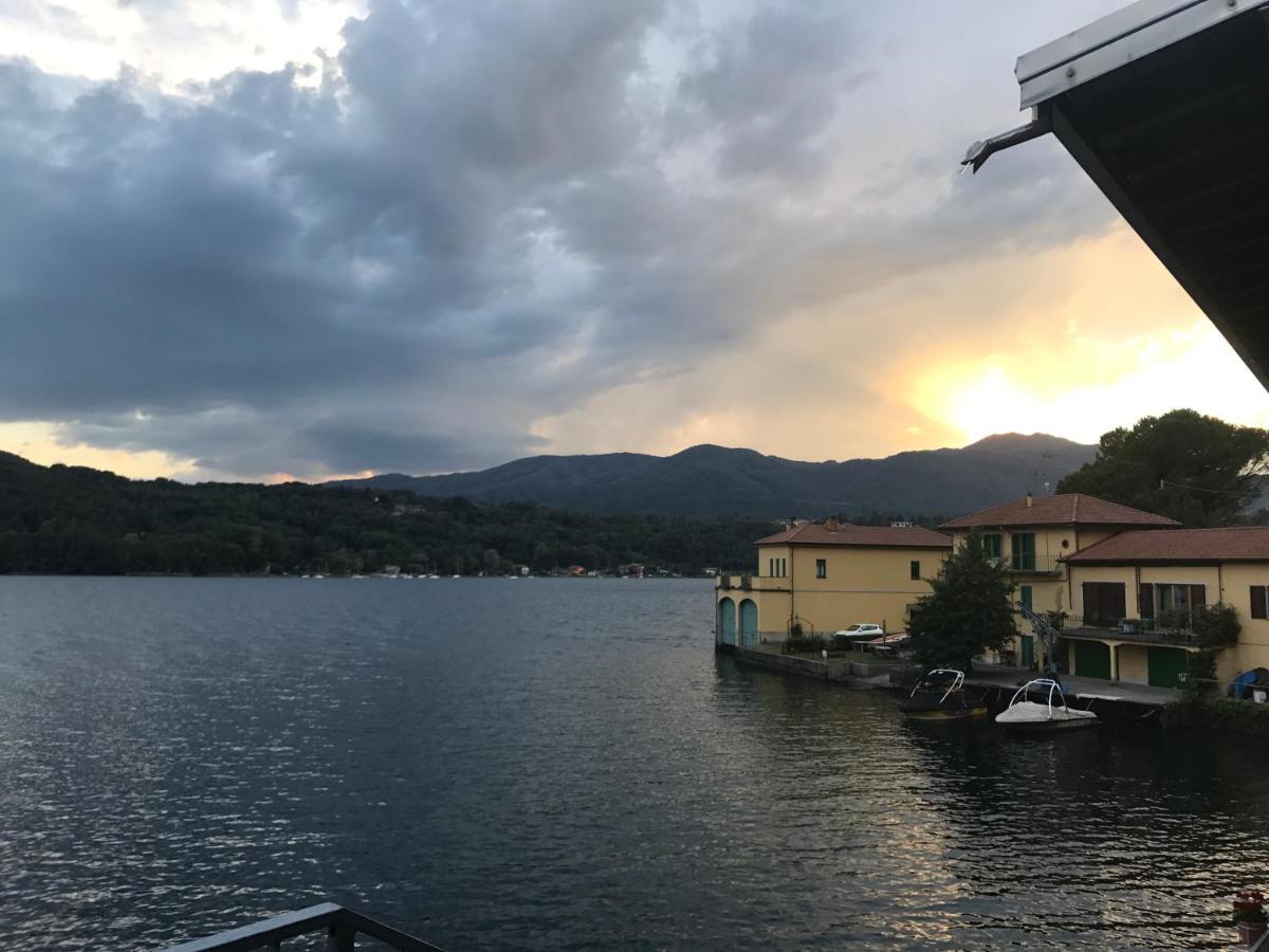 B&B Notte Sul Lago Gozzano Exteriör bild