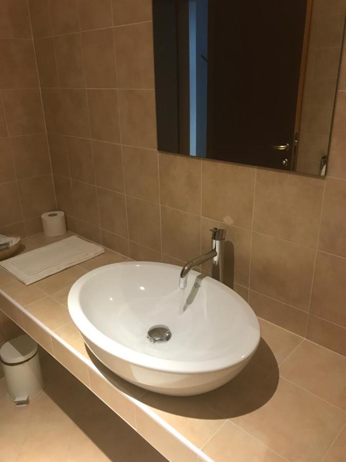 B&B Notte Sul Lago Gozzano Exteriör bild