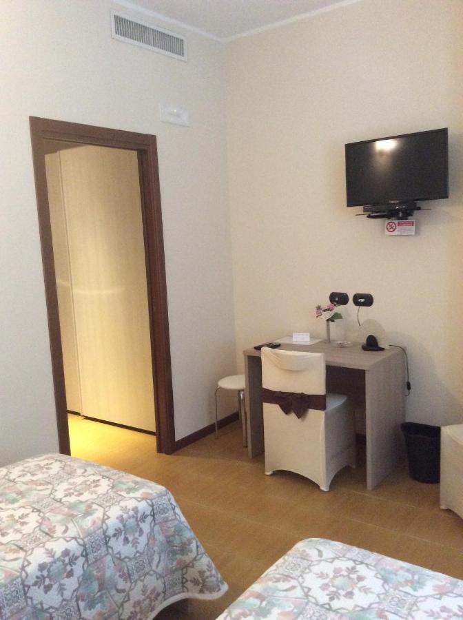 B&B Notte Sul Lago Gozzano Exteriör bild